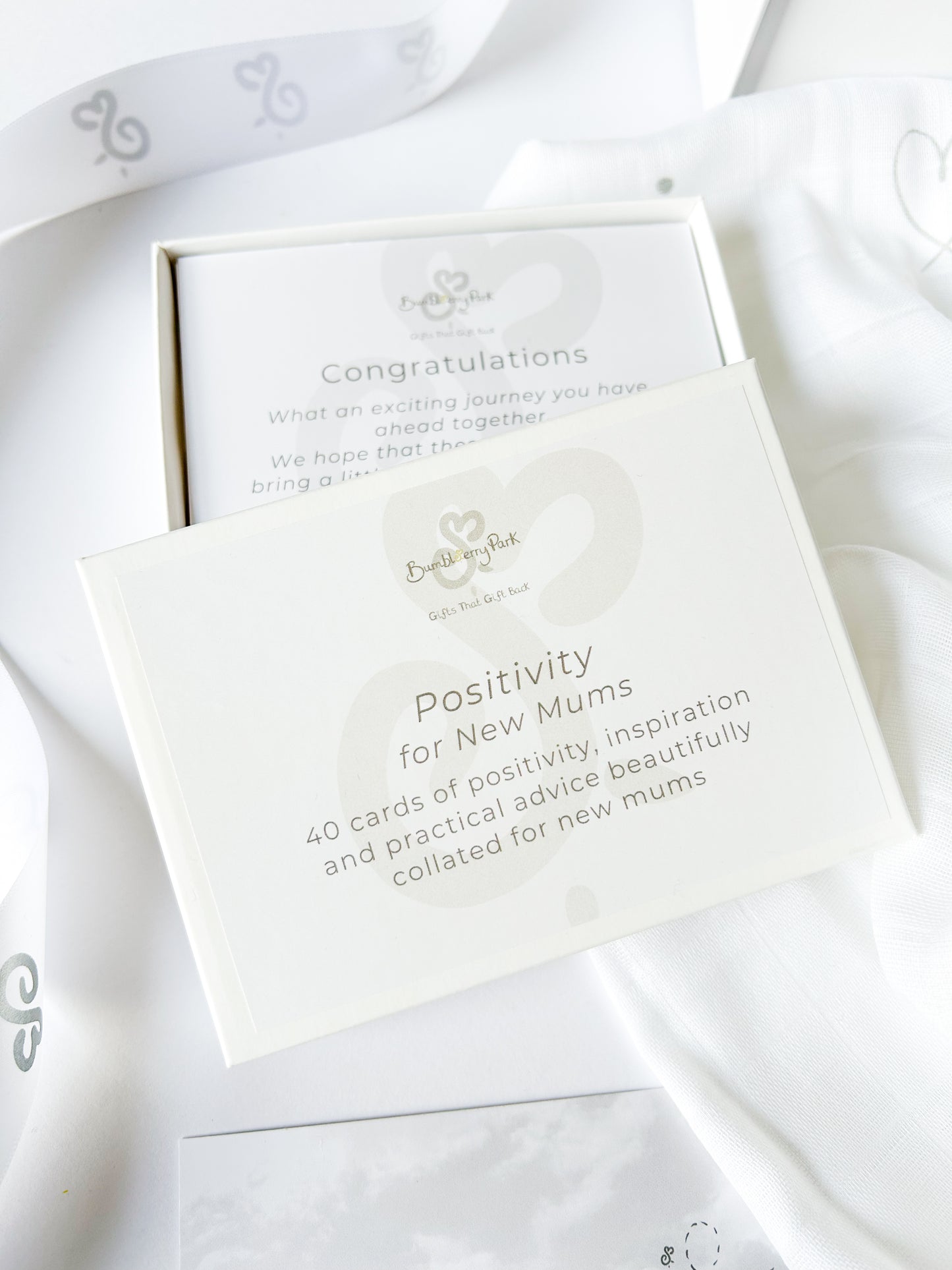 luxury gift set of affirmation cards for new mums with positive messages, inspiring quotes and motivational mindset