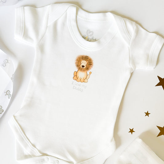 new baby bodysuit and keepsake gift for new dad with safari lion design "I love my daddy" slogan